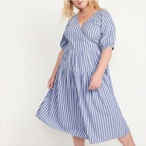 Old Navy Blue and White Dolman Sleeve Maxi Sundress